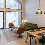 Lägenhet Quu A, Superior 4bd Detached