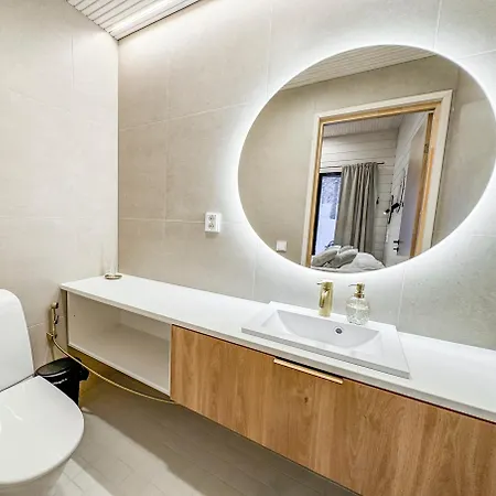 Quu A, Superior 4bd Detached * Äkäslompolo